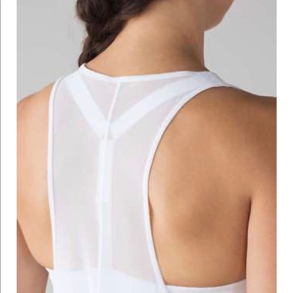 Lululemon Light N Breezy Tank - Picture 4 of 6